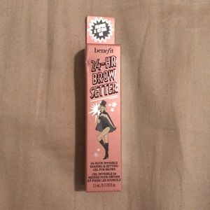 Benefit 24 hour brow setter